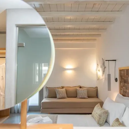 Lithos Luxury 4* Tínos