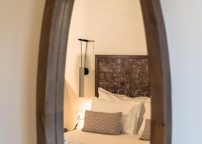 Lithos Luxury Hotel Tinos