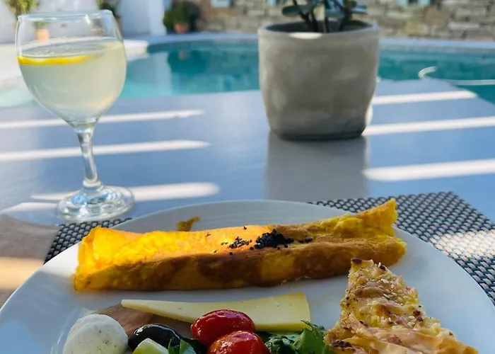 Lithos Luxury Hotel Tinos