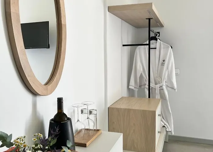 Lithos Luxury Hotel Tinos