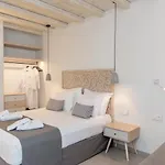 Lithos Luxury