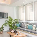Lithos Luxury