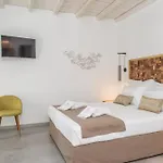 Lithos Luxury Tínos
