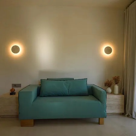 Lithos Luxury 4*
