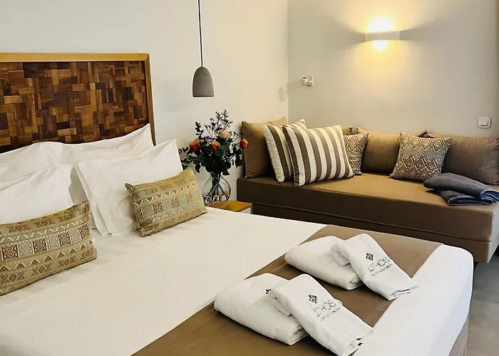 Lithos Luxury Hotel 4*
