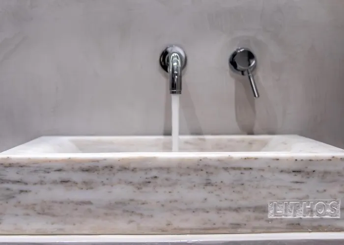 Lithos Luxury Hotell Tínos